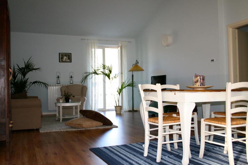 B&B Mario & Mario Trezzo Tinella Chambre photo